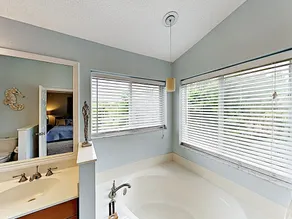New Listing! Siesta Key Paradise W/ Private Pool 3 Bedroom Home - Image 2