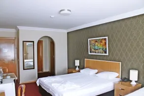 Oz Cinar Hotel - Image 3