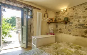 Stunning Apartment in Villagrande di Monteco With 1 Bedrooms - Image 4