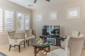 Luxurious 4BR 9min to LV Strip Sleeps 16 - Image 2