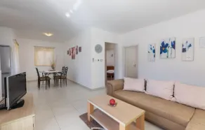 Nice Home in Labin With Wifi and 2 Bedrooms - Image 4
