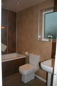 Barton Villa - Image 3