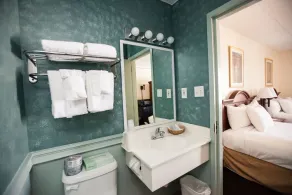 Inns of Virginia - Falls Church - Image 5