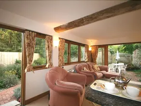 Laughtons Retreat - Image 5