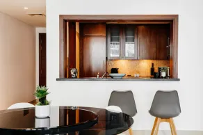Fantastay Downtown Blvd 8 - Image 4