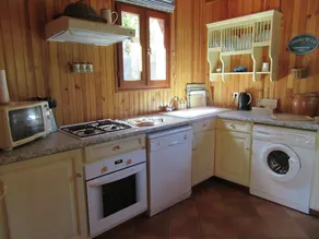 Nice Chalet in the Woods of the Beautiful Dordogne - Image 2