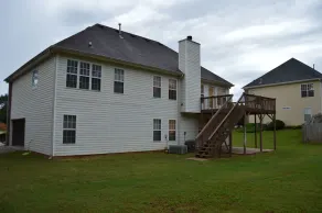 Opis Realty-Spacious Metro Atlanta Home - Image 3