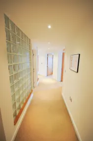 Town or Country - Greenwich Apartments - Image 5