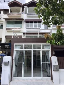 Changwattana Villa By Passionata Collection - Image 3