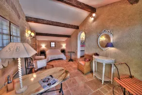 Romarine - Tourtour: mazet de charme, piscine et tennis. Apartment 2 - Image 3