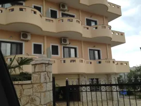 Besimi Apartments - Image 3