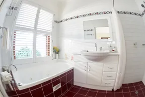 Arcadian Retreat - Image 2