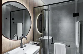 Revier Hotel Dubai - Image 3