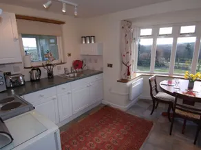 Mounson Lodge - Image 5