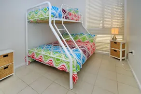 Kooringal, Unit 8/105 Soldiers Point Road - Image 3