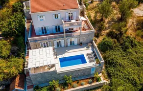 Stunning Home in Sipanska Luka With 6 Bedrooms, Wifi and Outdoor Swimming Pool - Image 2