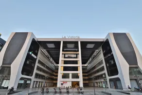 La Victoria by OYO Rooms - Image 3
