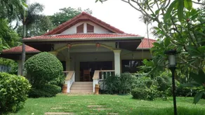 Smile House & Pool - Image 4