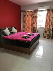 Louis Guesthouse - Image 5
