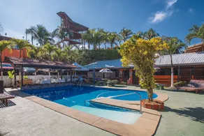 Hotel & Canopy La Hacienda - Image 4
