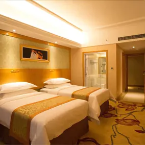 Vienna International Hotel - Image 5