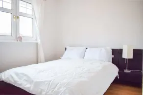 City Centre 2 Bedroom Apartment - Image 3