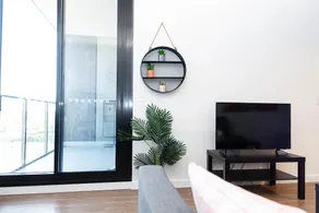 King Street Bowen Hills Apt By SLife - Image 2