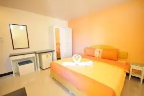 Baan Warddaw Guesthouse - Image 3