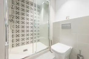 Malasana Executive by Madflats Collection - Image 2