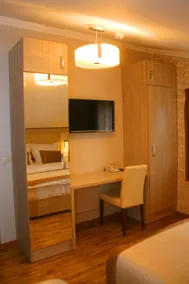 Hotel Elegance - Image 2