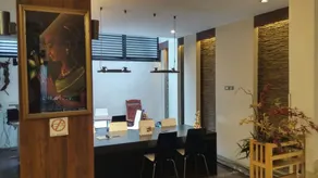 At One Inn Hualamphong - Image 3