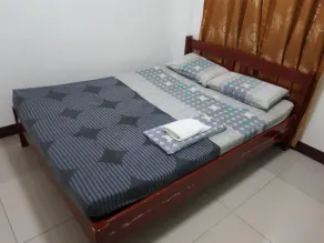 Shekinah Hotel by OYO Rooms - Image 4