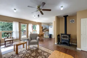 Mt. Baker Lodging Cabin 8 – WIFI, PETS OK, SLEEPS 6! by MBL - Image 2