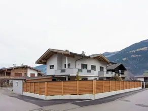 Gorgeous Apartment in Uderns With Parking - Image 5