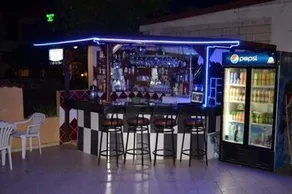 Golden Rock Hotel - Image 5