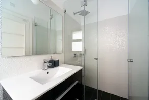 3 Bedrooms apt balcony & parking near banana beach - Image 5