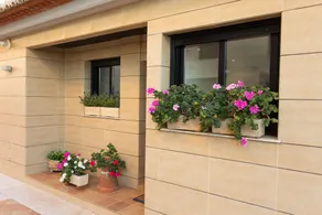Stylish townhouse - RESORT facilities - Image 2