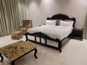 Hotel Suryauday - Image 4