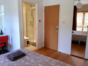 En-suite Rooms - Image 4