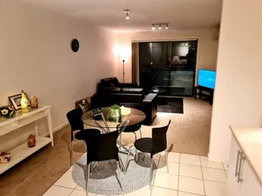 Qure Restaurant & Apartments - Image 5