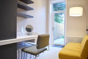 Modern 5-Bedroom Family Home in Wimbledon, SW19 - Image 4