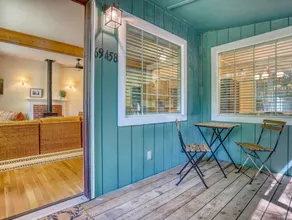 Twin Cedars Getaway - Image 5