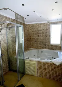 5 Bedroom Villa With Private Pool - Image 2