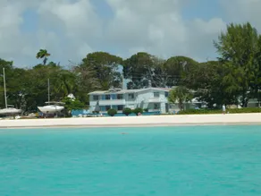 Nautilus Beach Apartments - Image 5