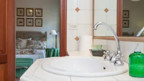 Rental in Rome Trevi Penthouse - Image 5