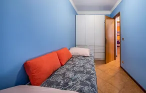 Stunning Apartment in Grottammare With 2 Bedrooms and Wifi - Image 5