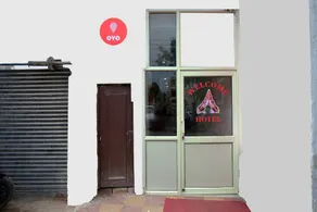 OYO 9039 Hotel Lotus - Image 3