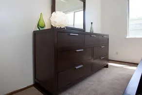 Ultra Plus Spacious - Image 4