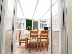 Phoenix Cottage - Image 3
