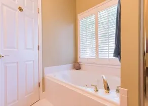 Mcdowell Hideaway - Image 3
